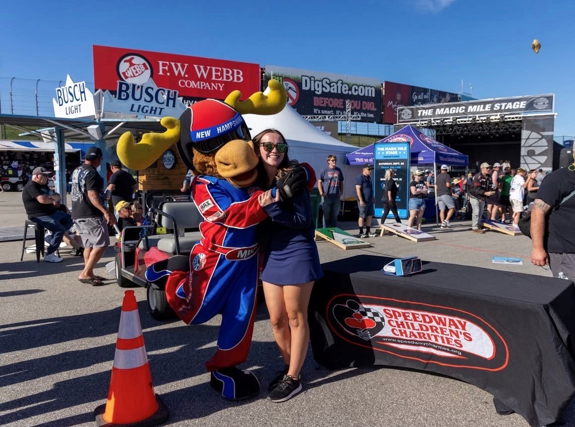 Талісман Майло New Hampshire Motor Tagline Speedway Childrens Charities New Hampshire Chapter New Hampshire Motor Speedway