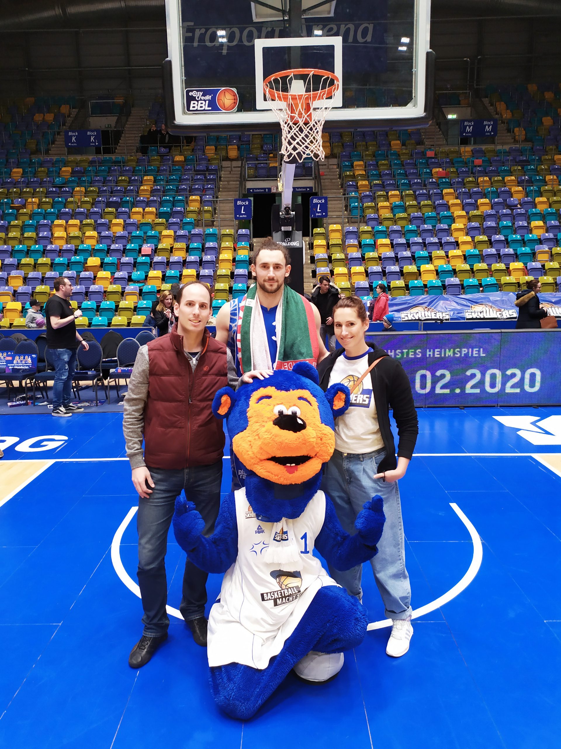Талісман Dunking Kong БК Skyliners Frankfurt баскетбол талисман
